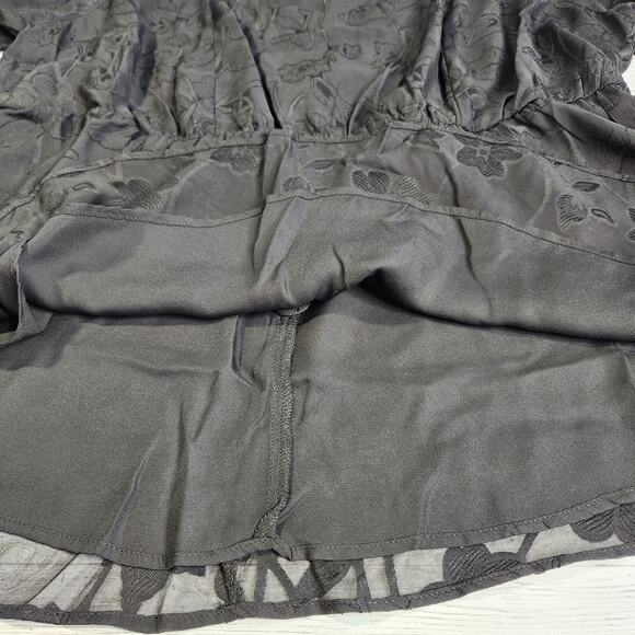 Torrid Peplum Chiffon Clip Floral Puff Sleeve Top 2X - Picture 8 of 12